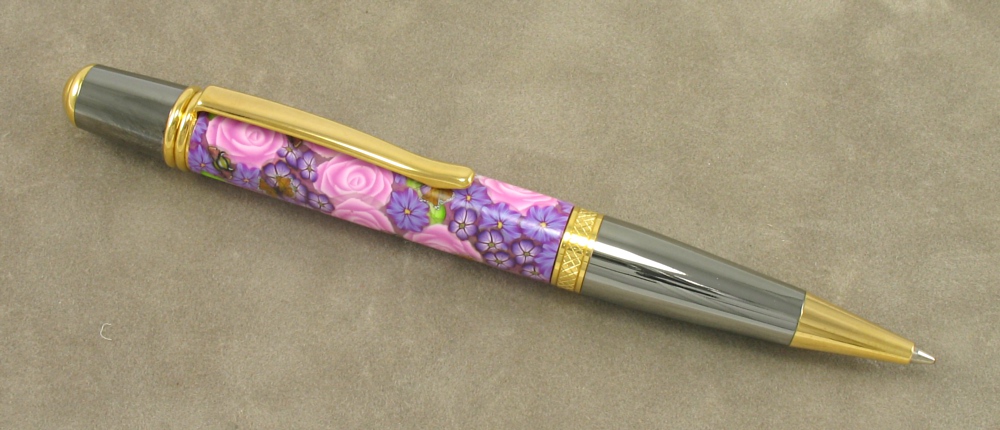#1152 - Pink Roses Polymer Clay Ballpoint Pen - Click Image to Close